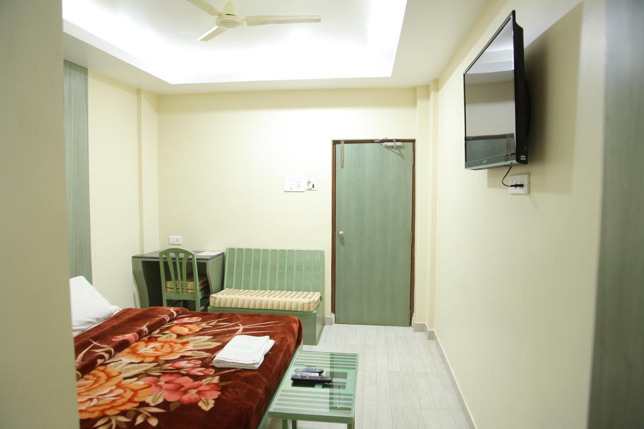 Kanchi Residency Chennai Exteriör bild