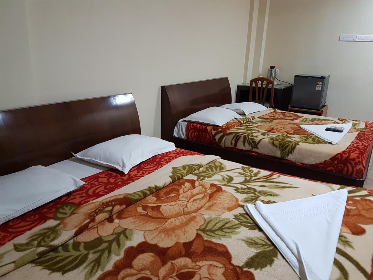 Kanchi Residency Chennai Exteriör bild